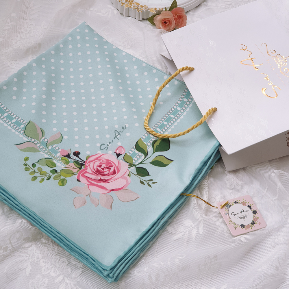 روسری فیروزه ای طرح نیکو - ابریشم توییل