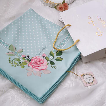 روسری فیروزه ای طرح نیکو - کرپ حریر