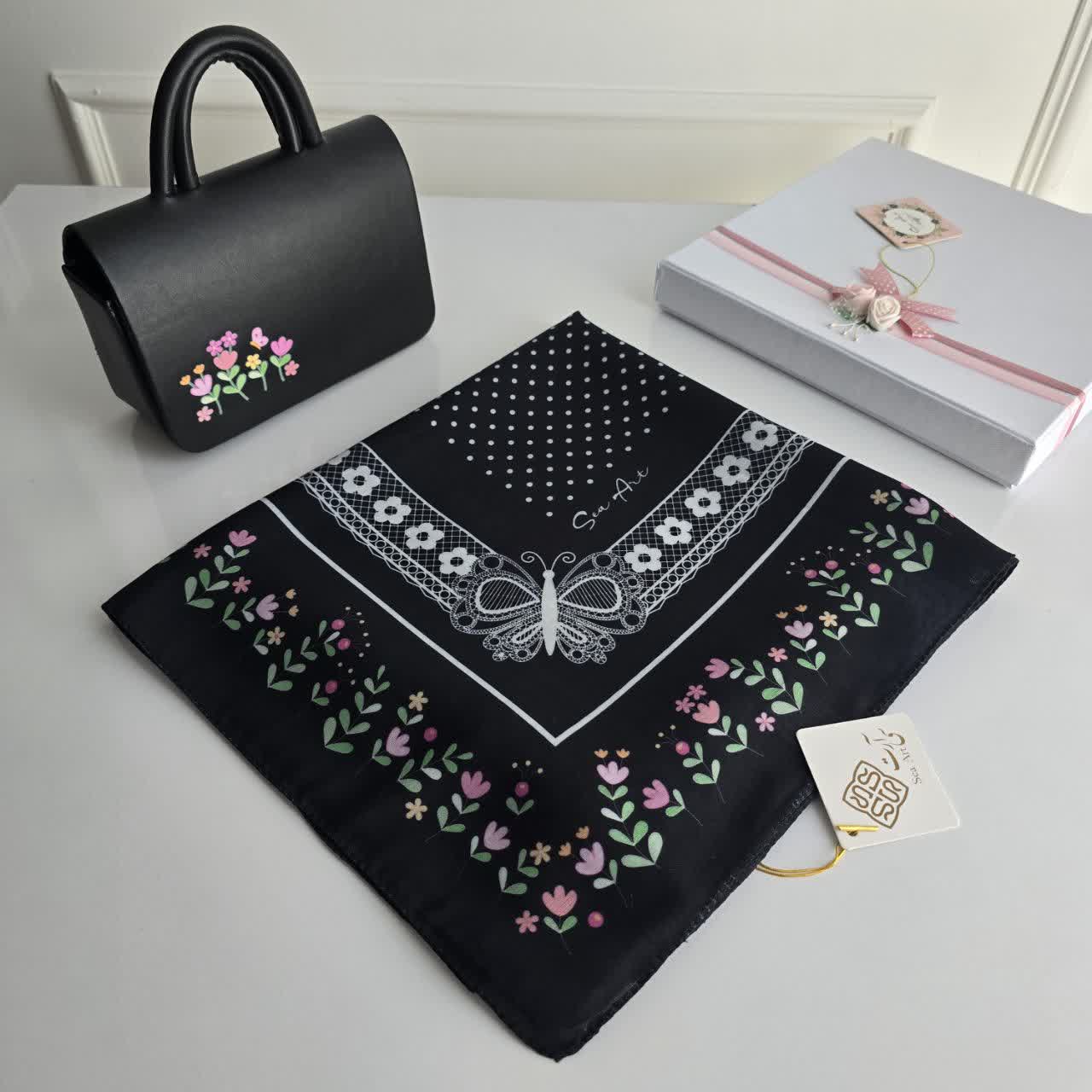 کیف طرح مهربان - مشکی>